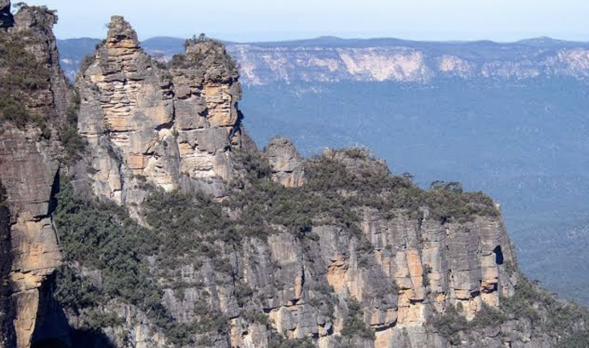 Echo Point view 2